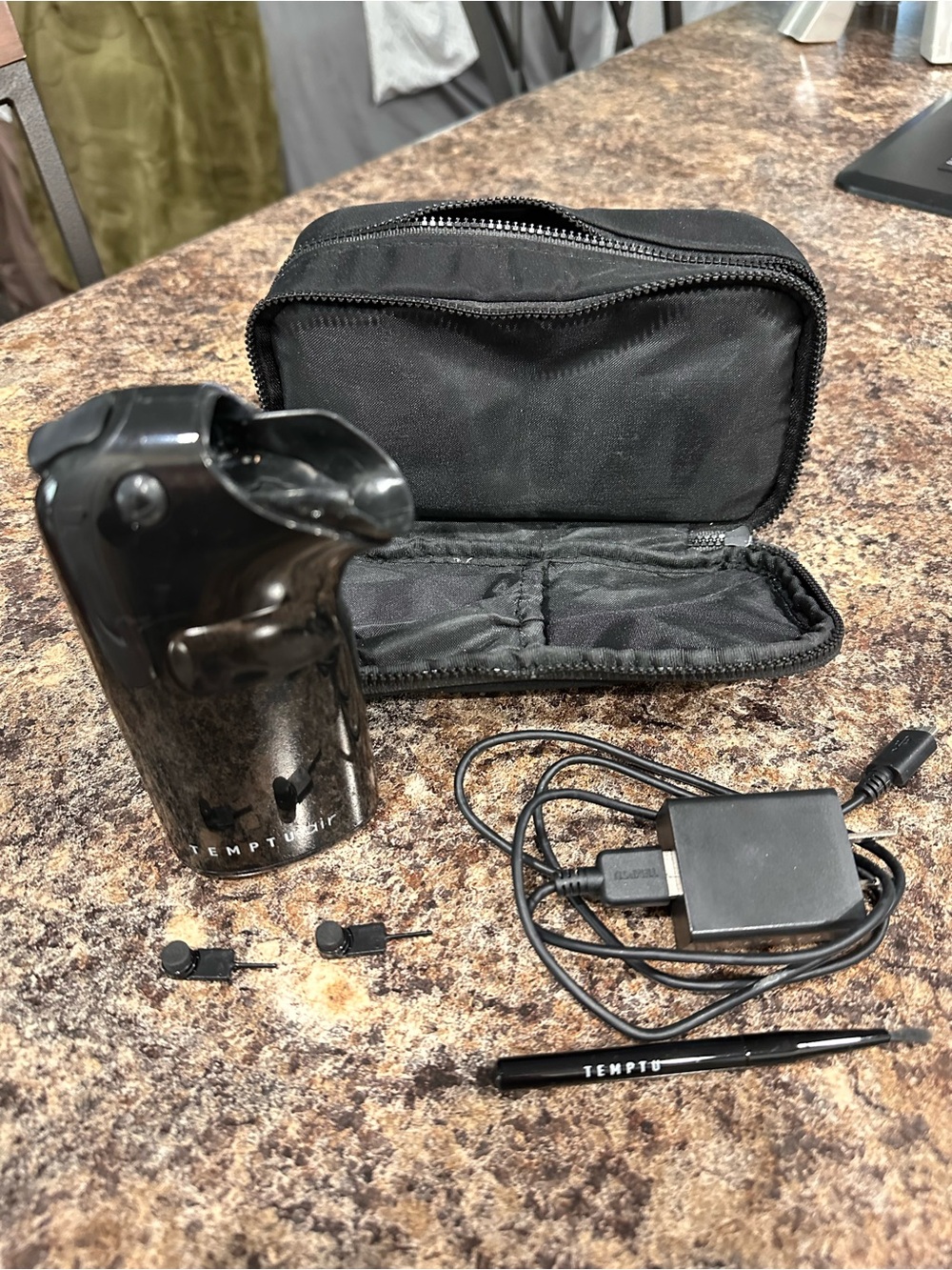 Temptu Portable Airbrush Makeup System - Black